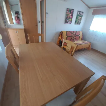 Nyaraló Casa Con Barbacoa Cerca De La Playa